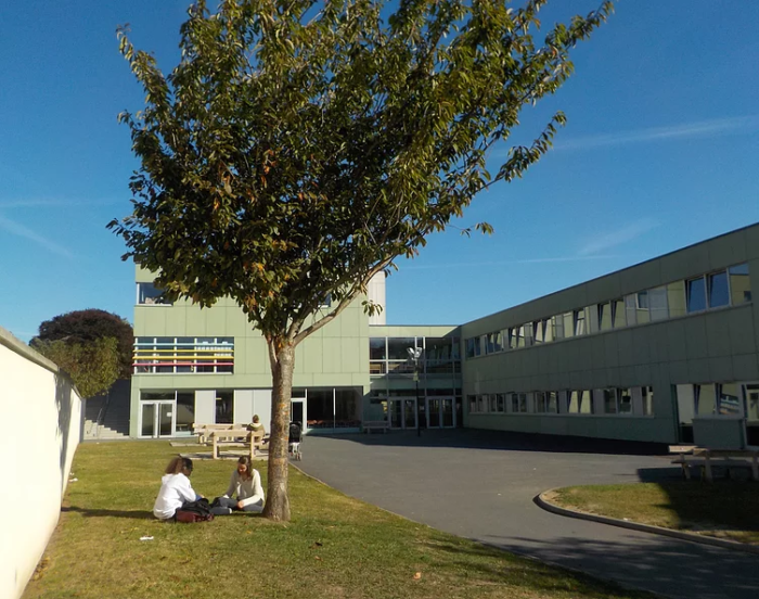 Collège Jeanne D'arc St Affrique Technologie Page De Garde Le collège - Collège et lycée Jeanne d'Arc Bayeux